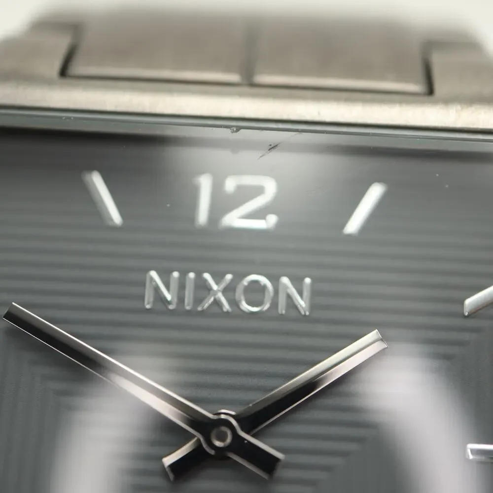 Nixon The District Gunmetal Gray Red Small Seconds 38mm Watch Steel New Battery